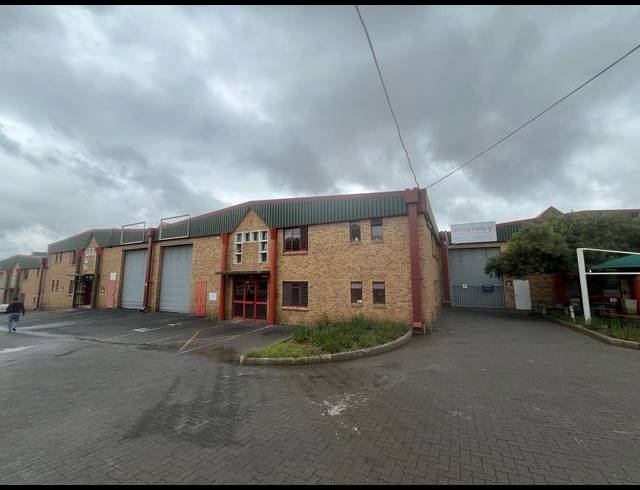 536M² WAREHOUSE TO LET IN SAMRAND BUSINESS PARK